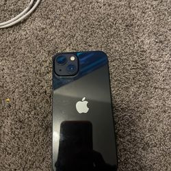 MINT CONDITION IPHONE 13