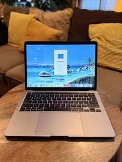 MacBook Pro 13-inch, 2020, 16GB, 512GB Four Thunderbolt ports