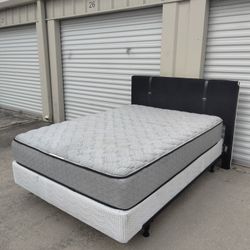 Queen 👑 Size Bed Metal Frame And Headb