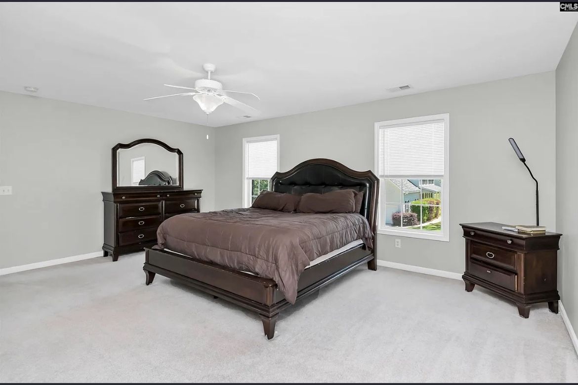 Complete King Bedroom Set $399