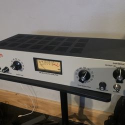 Warm Audio WA2A Compressor