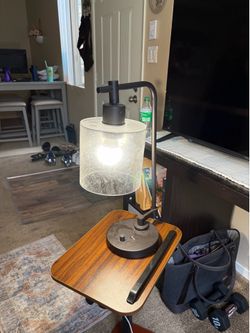 Industrial table lamp