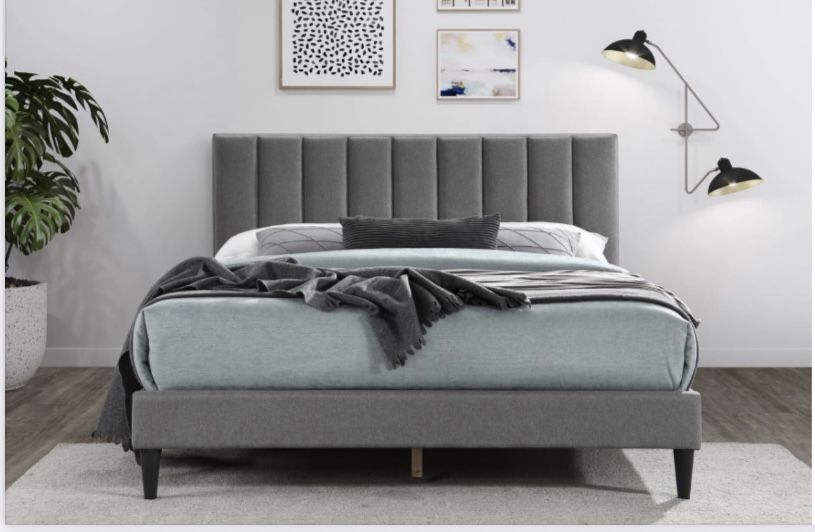 BRAND NEW UPTOWN PLATFORM BED