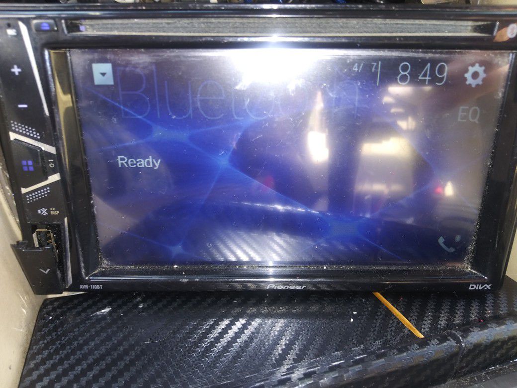 Pioneer double din 6.5 touch screen