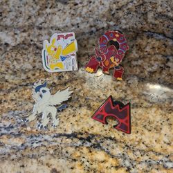 4 Pokémon Collectors Pins