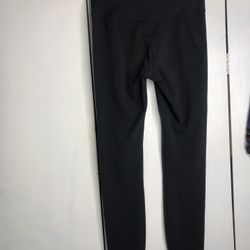 Vuori Women’s High Waisted Legging Size Small 