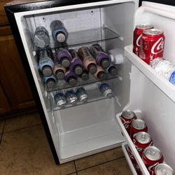 Mini fridge Barley Used 