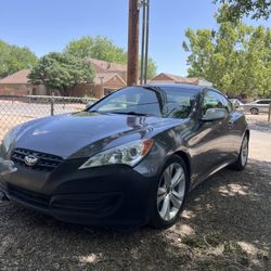 2012 Hyundai Genesis Coupe