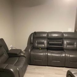 Leather Power Reclining Sofa Set – Like New