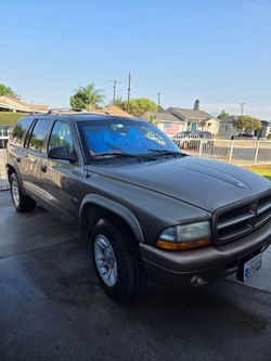 2001 Dodge Durango.
