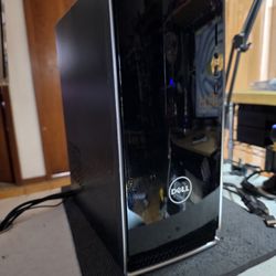 Dell PC. Intel-i7-CPU 16GB Ram 512GB SSD WiFi Bluetooth GPU: Radeon Graphics