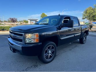 2010 Chevy Silverado crew cab four-door LT