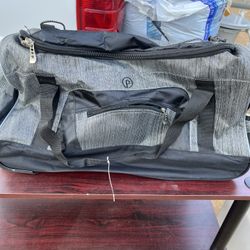 Travel Suitcase Bag/Duffel/Luggage - $20
