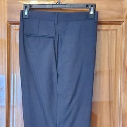 Jos. A. Bank Traveler Performance Tailored Fit Flat Front Pants 38/30

PRODUCT DESCRIPTION
Perfect for packing, these Traveler Collection casual pants