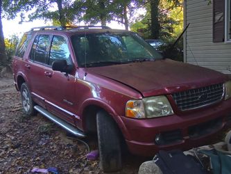 2004 Ford Explorer