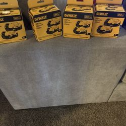 Pack 4ah And 5ah Dewalt Brand New 