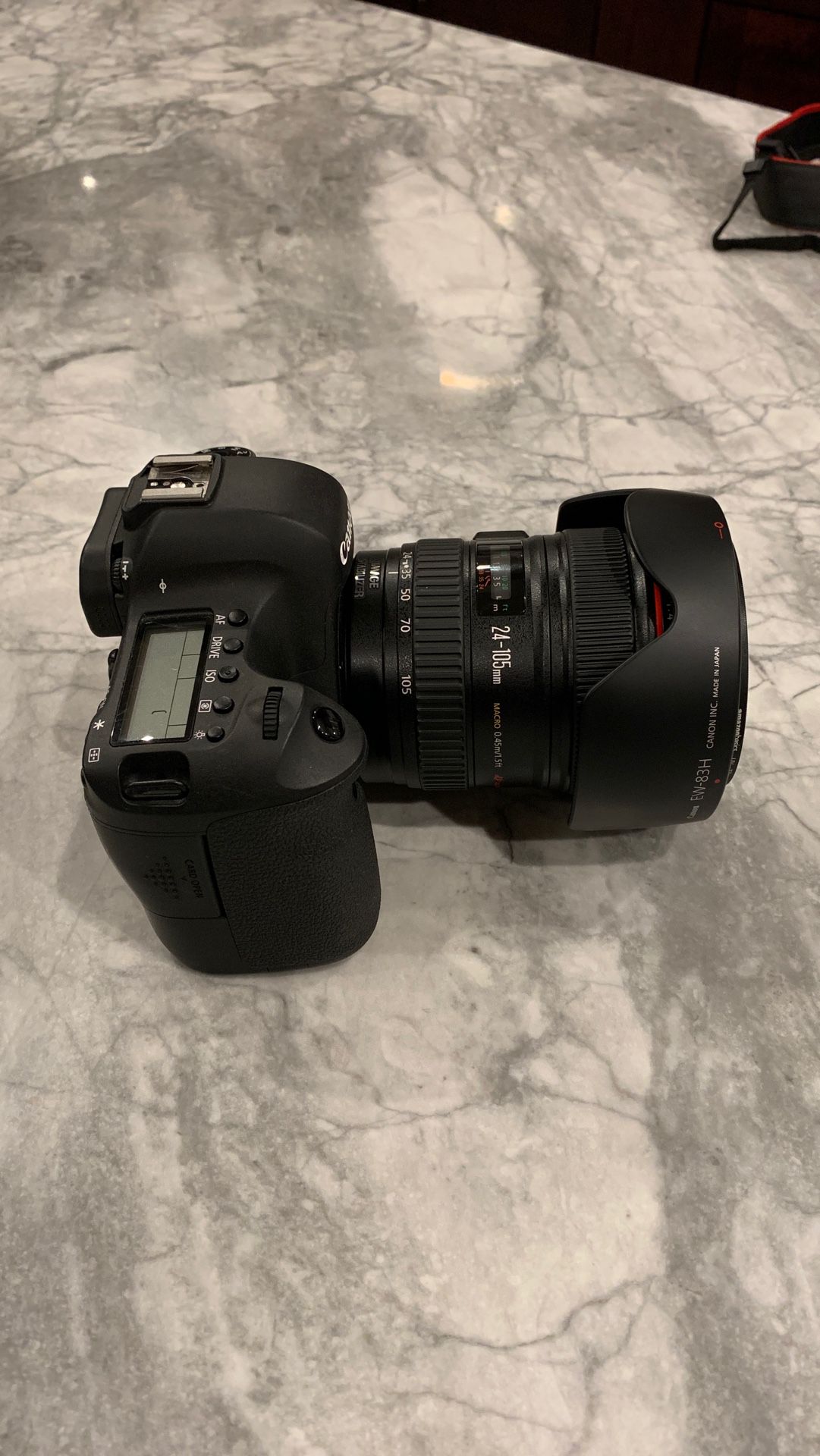 Canon 6D with 24-105 f/4L IS USM lens