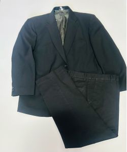 David Taylor Pant Suit Mens 46R  36 x 30 fit two-button jacket with notch lapels