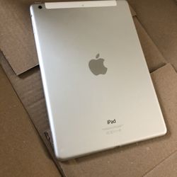 IPad Air WiFi + Cellular Unlocked 