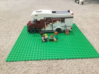 LEGO Holiday Adventure Camper Van #60454