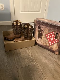 Red Diamond Cowboy Boots (hablo Español También)