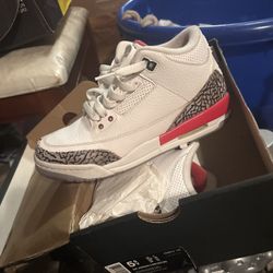 Jordan Retro 3 5.5y