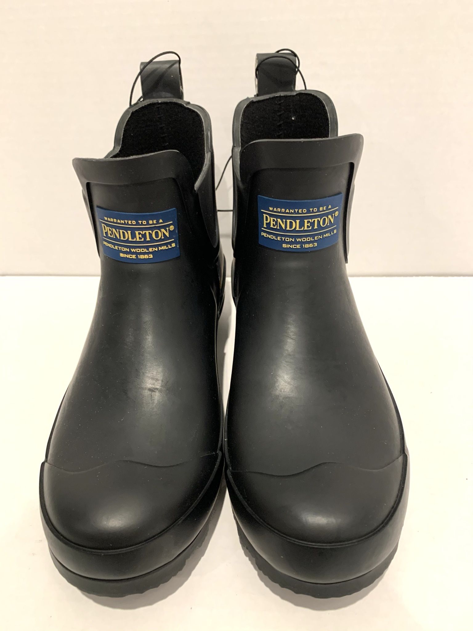 “NEW” Pendleton’s Ladies Chelsea Rain Boots, Black, Sizes 5, 6, 8