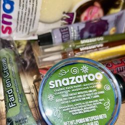Face paints And Face paint Pens Snazaroo New And Some Open