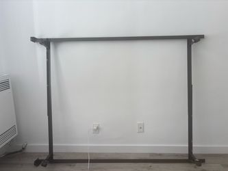Metal Bed Frame (full)