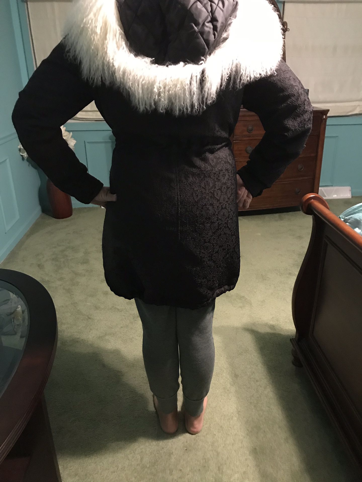 Beautiful black parka with lamas fur Size medium very good condition from Nordstrom