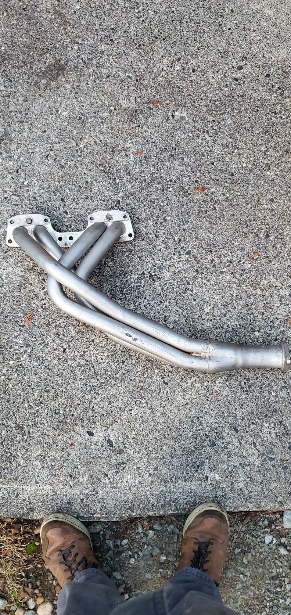 Toyota pickup 22r/22re exhaust manifold, LC engineering