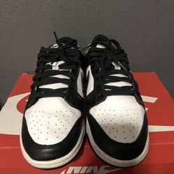 Nike Dunk Low Panda