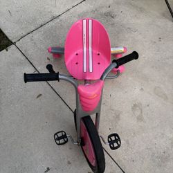 Razor 360 Caster Trike for Kids Ages 6+