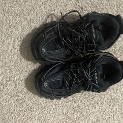 Balenciaga Tracks 