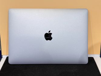 MacBook Pro 13” M1 256GB