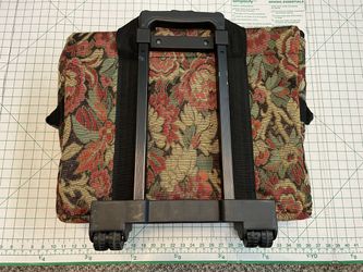 Sewing Bag With Wheels Floral Pattern Thumbnail