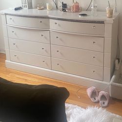 White Dresser With Crystal Knobs