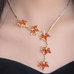 BEAUTIFUL NEW NECKLACE ♥️ PRICE HAS BEEN REDUCED!!