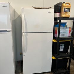 Whirlpool Refrigerator/ Freezer