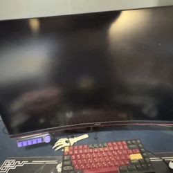 AOC 32” Curved 1440p 144Hz Monitor – Great for Gaming/Movies