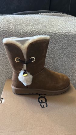 Ugg Boots, Size 8, Brand New