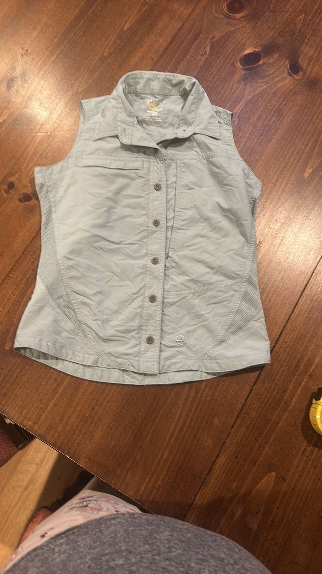 Mountain Hardwear Button Tank