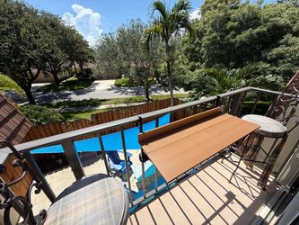 Balcony patio set