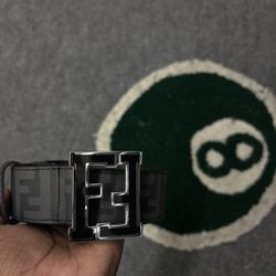 Belt Fendi..