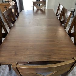  DINING ROOM  TABLE 8 Seater