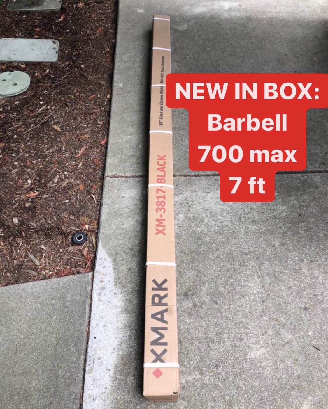 NEW IN BOX Olympic Barbell Bar 7 ft | 700 lbs Max Capacity