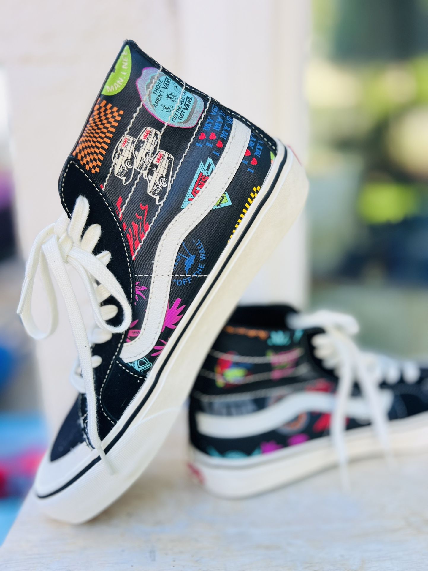 Like New Vans Shoes Size 9.5 Mens Or Women’s Size 11