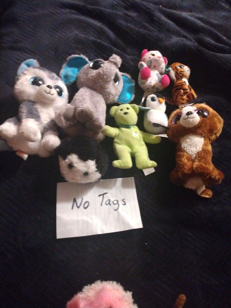 18 Beanie Babies 