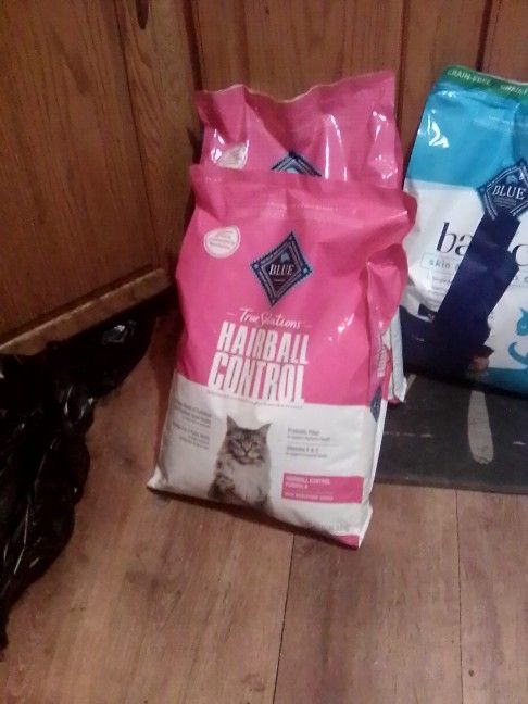 Blue Buffalo Cat Food Brands