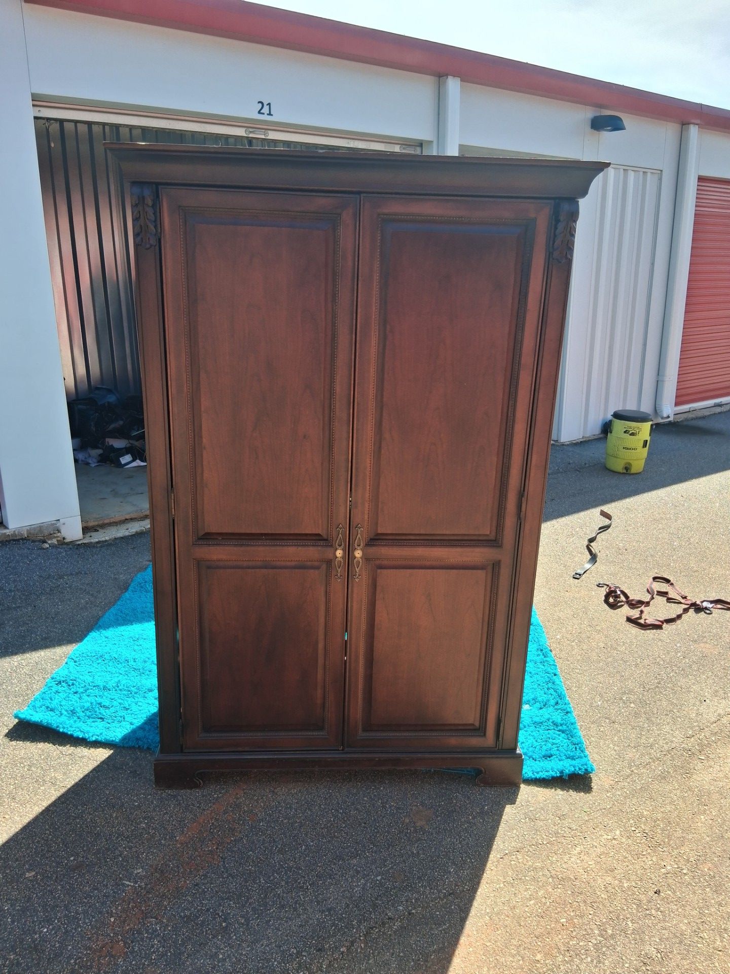 Thomasville,Desk Armoire with folding Doors